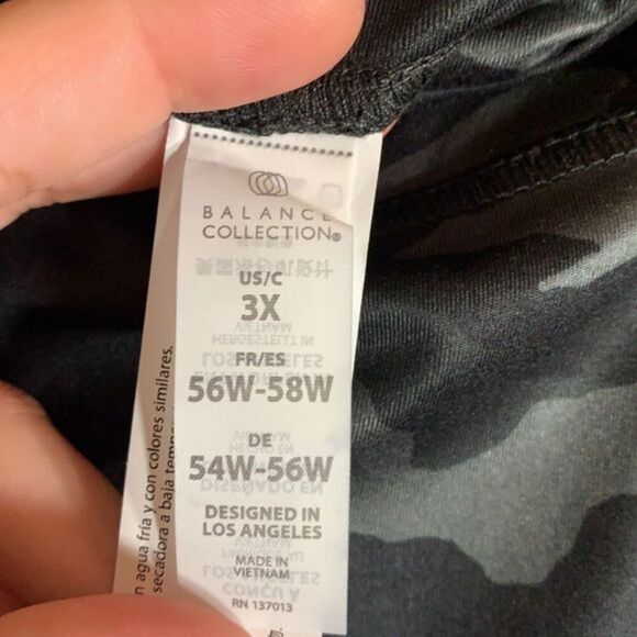 Balance Collection Black Camo Cropped Leggings - Picture 5 of 7